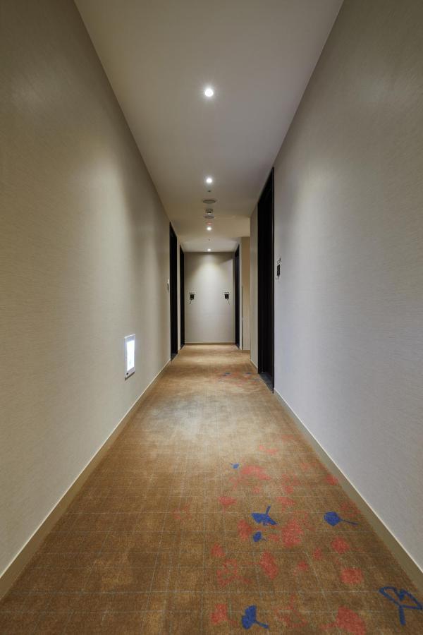 K Hotels Taipei Linsen Bagian luar foto